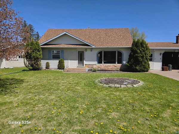 1308 W 11th Ave W, Ashland, WI 54806