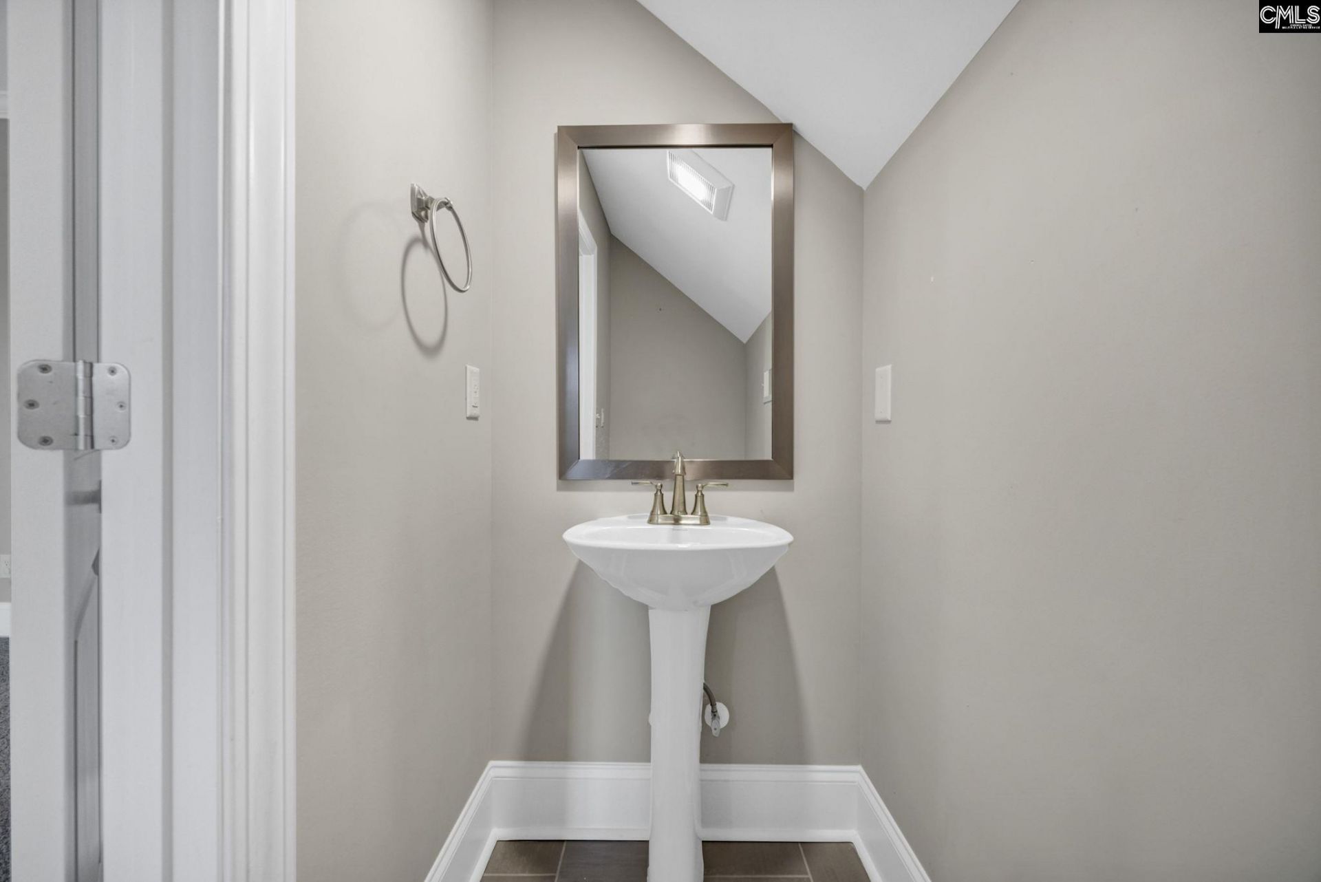 209 Upper Lake Drive Photo 46