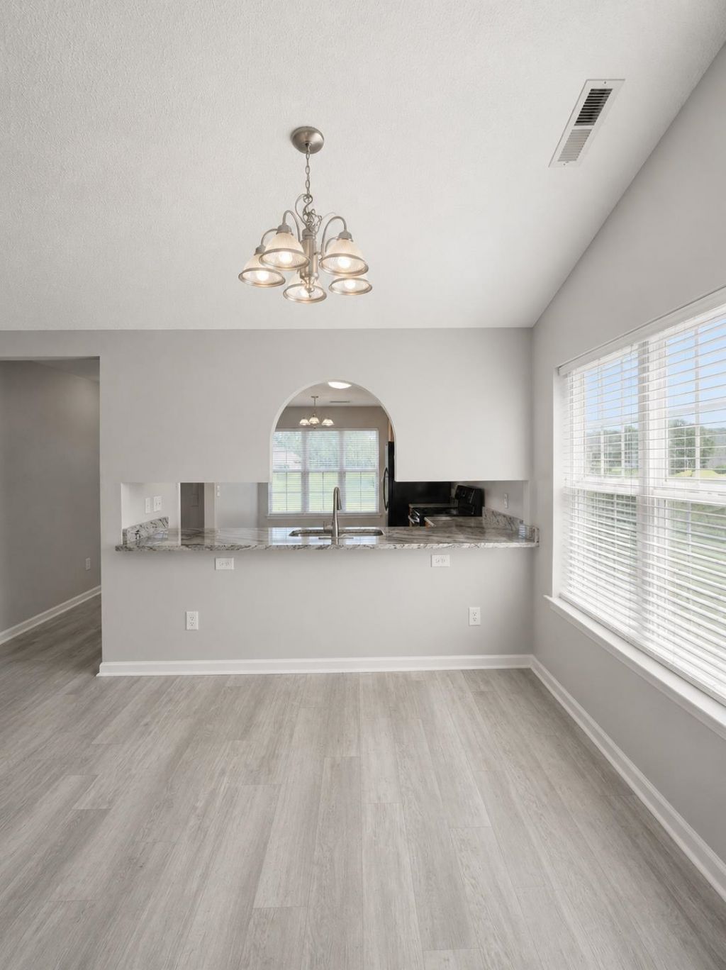 8256 Tartan Ln. Photo 11