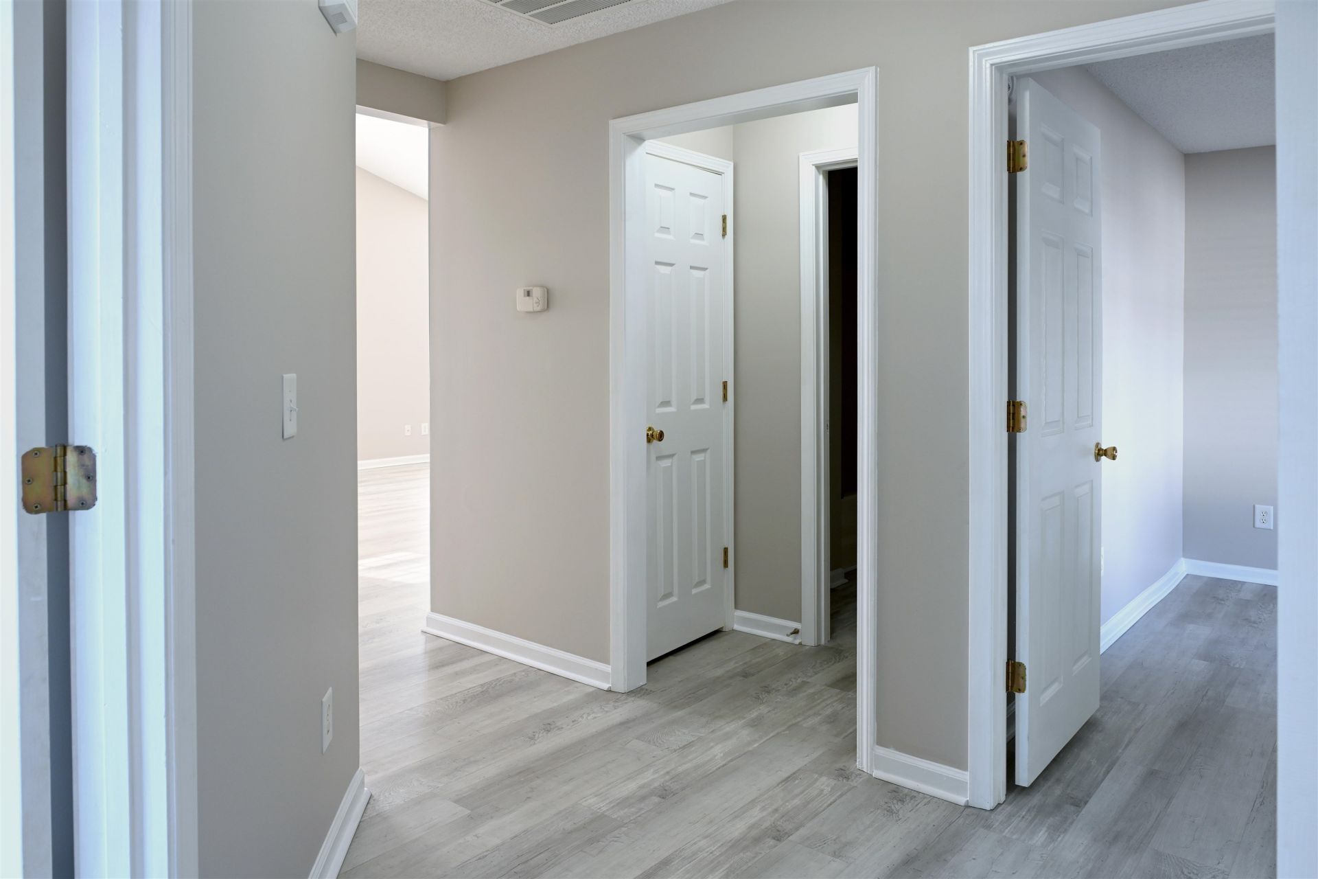 8256 Tartan Ln. Photo 20