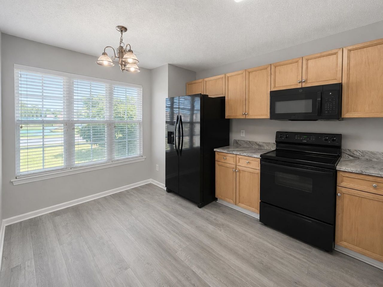 8256 Tartan Ln. Photo 6