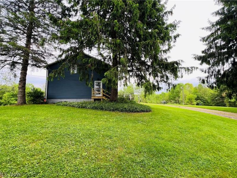 710 Horton Road, Conneaut, OH 44030 Photo 2