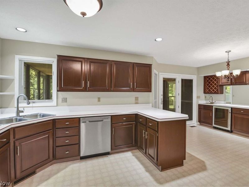 431 Avon Point Avenue, Avon Lake, OH 44012 Photo 19