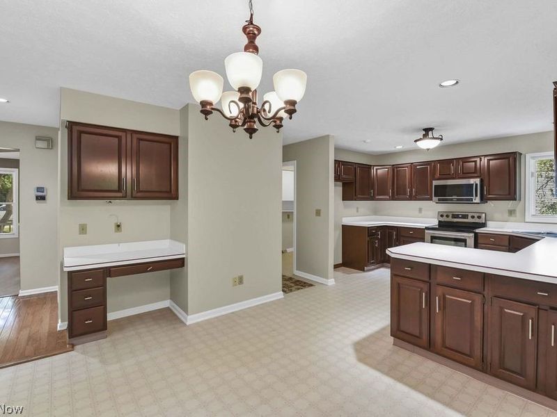 431 Avon Point Avenue, Avon Lake, OH 44012 Photo 24