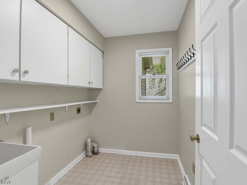 431 Avon Point Avenue, Avon Lake, OH 44012 Photo 25