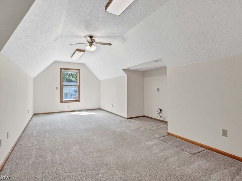 431 Avon Point Avenue, Avon Lake, OH 44012 Photo 37