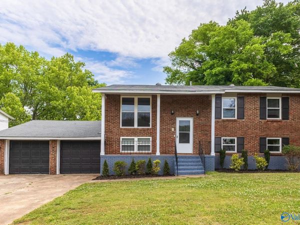 2200 Wimberly Drive, Huntsville, AL 35816