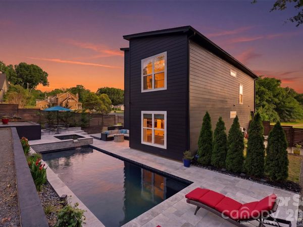 715 E 28th Street, Charlotte, NC 28205