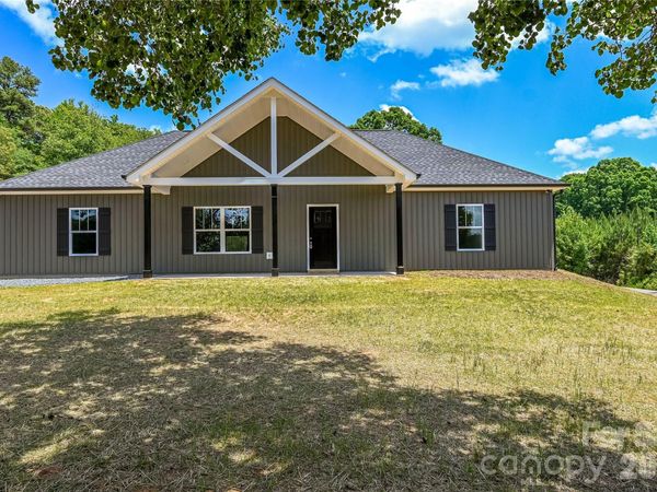 3100 Henry Knob Road, Clover, SC 29710