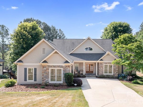 7274 Woodside Court, Denver, NC 28037