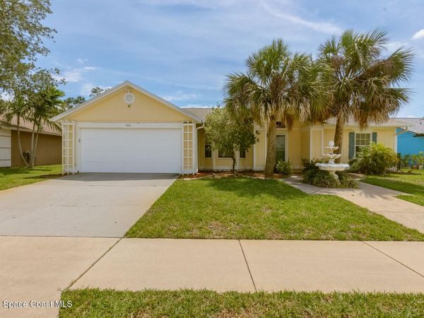 4361 Silver Lake Drive , Melbourne, FL 32901