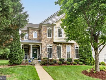 1002 W KENSINGTON CIRCLE , FREDERICKSBURG, VA 22401