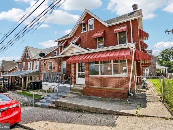 210 GRAHAM AVENUE , COATESVILLE, PA 19320