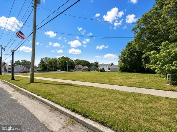 806 S CENTRAL AVENUE , MINOTOLA, NJ 08341