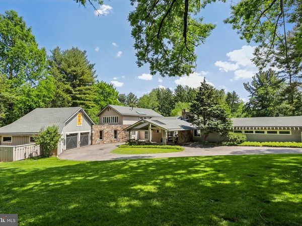 1673 PAPER MILL ROAD, JENKINTOWN, PA 19046