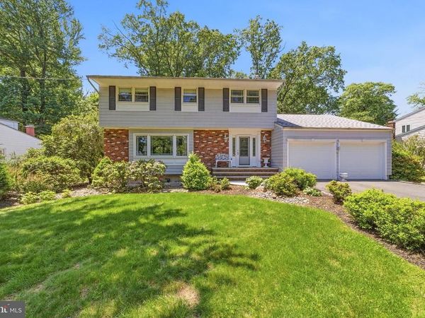 7 DELLVIEW DRIVE, EDISON, NJ 08820