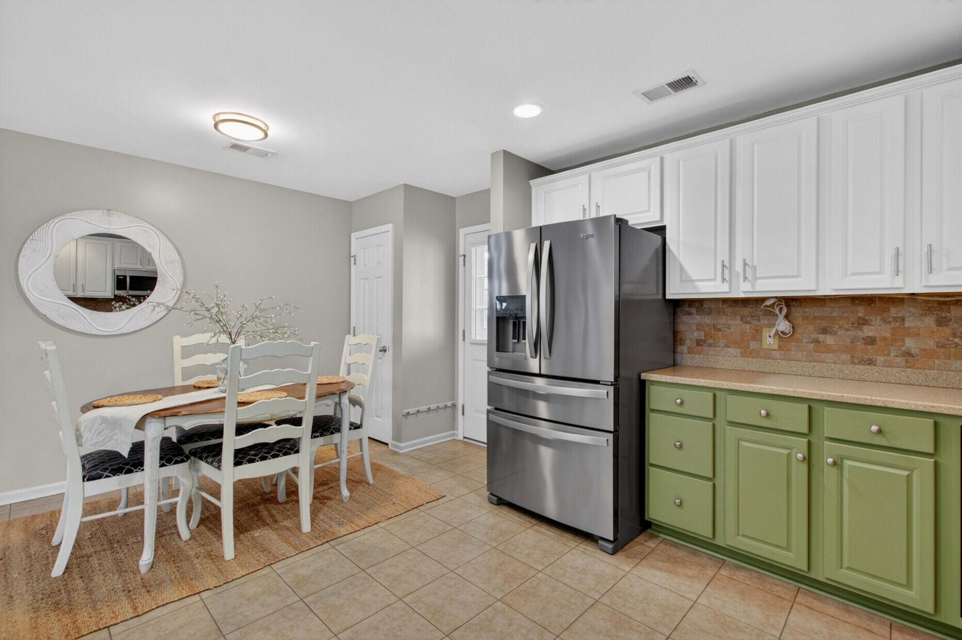 1124 Flyway Road Photo 14