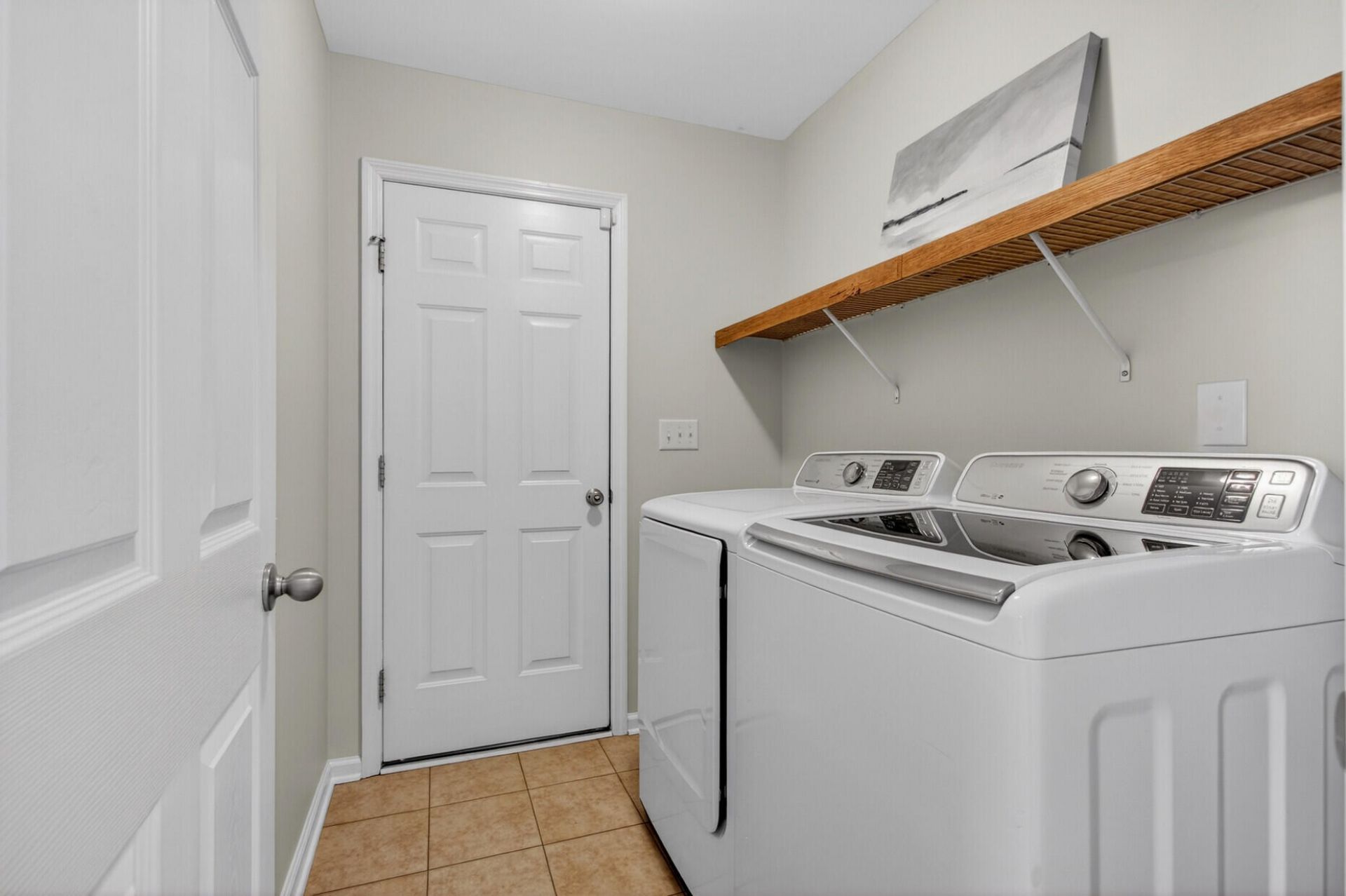 1124 Flyway Road Photo 24