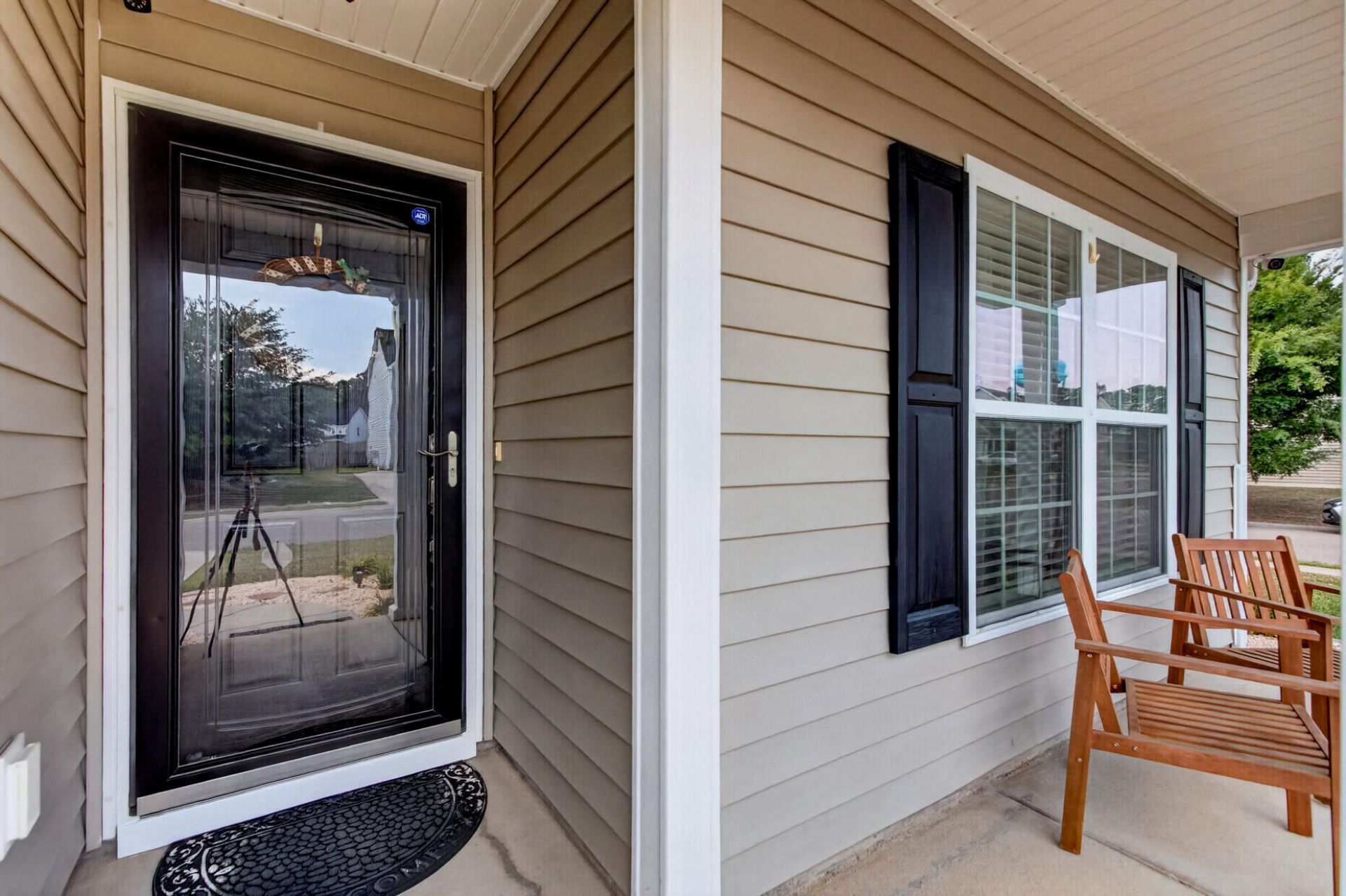 1124 Flyway Road Photo 4
