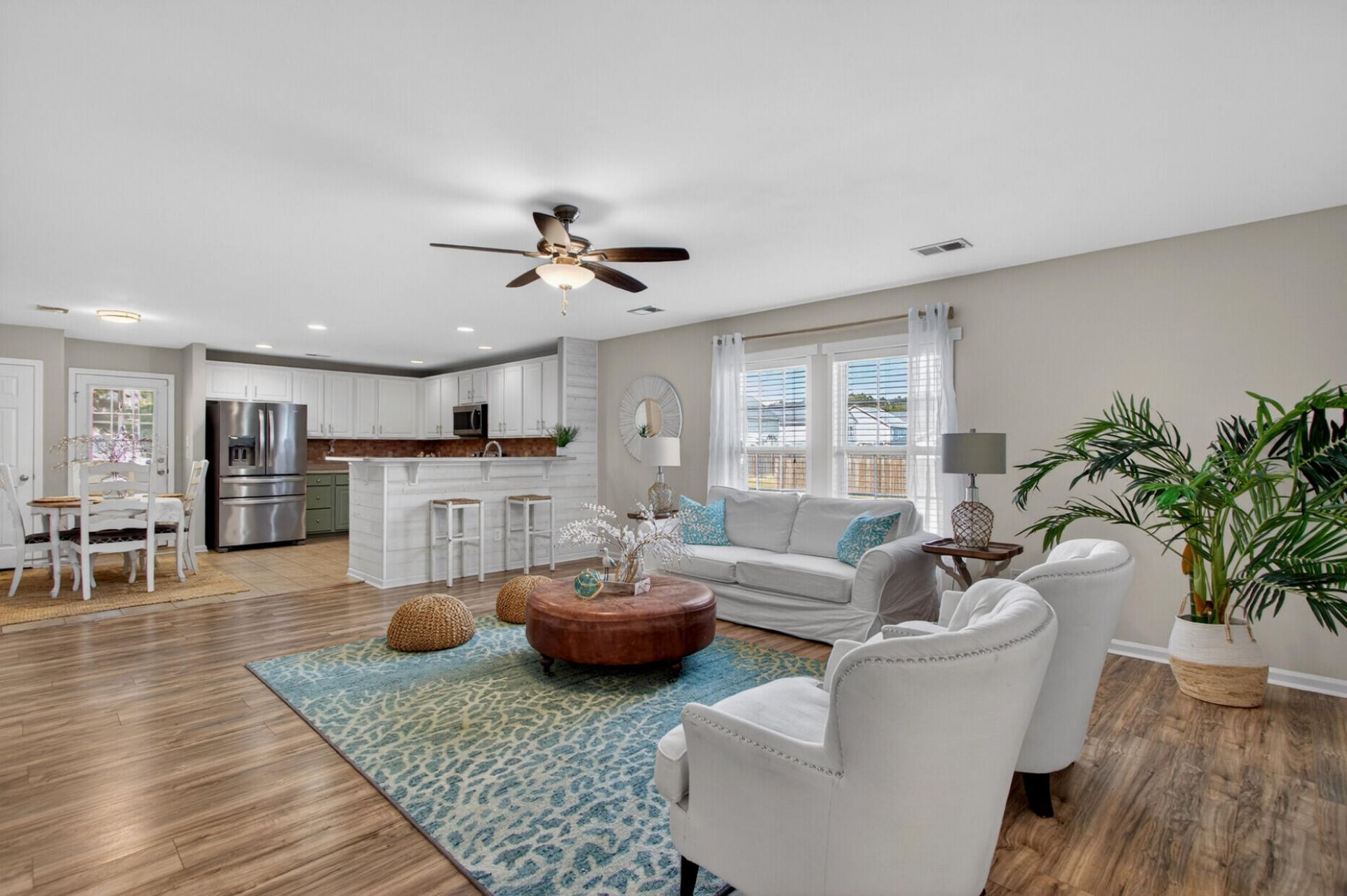 1124 Flyway Road Photo 6