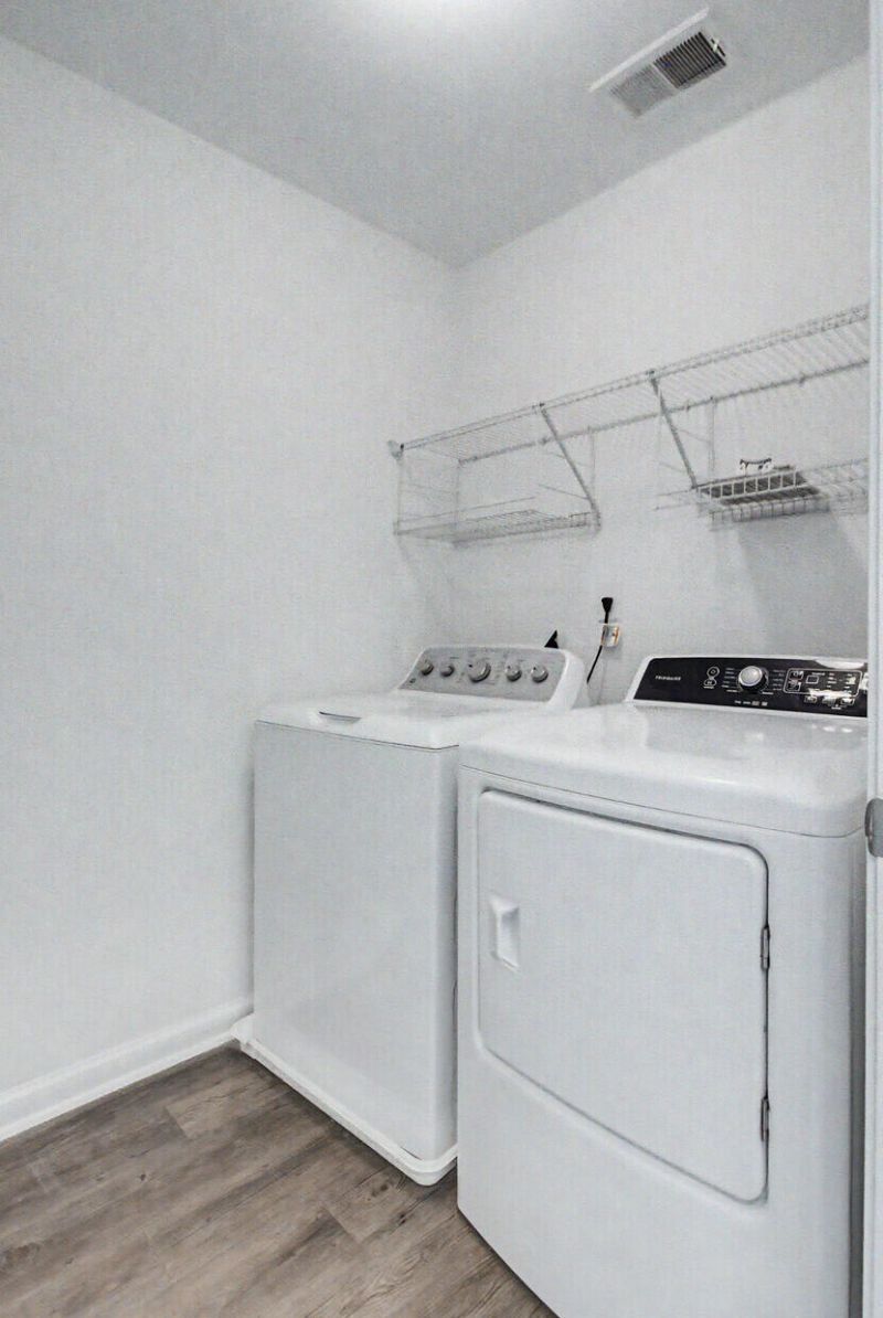 9697 Crofton Drive Photo 26