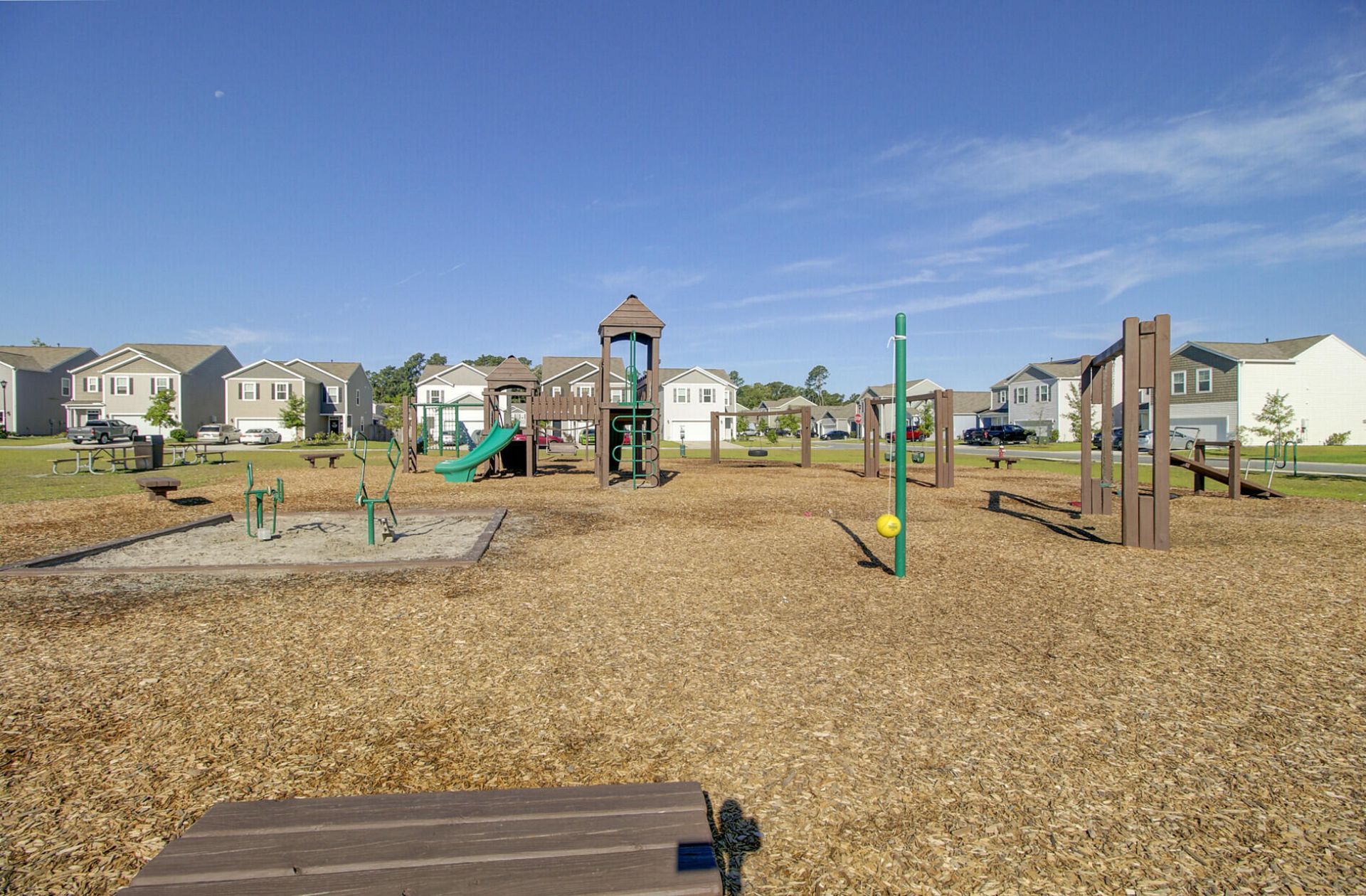 9697 Crofton Drive Photo 36