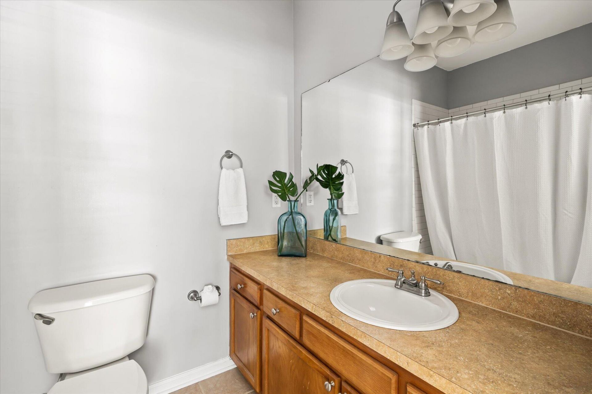 45 Sycamore Avenue Photo 10