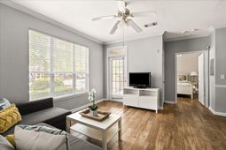 45 Sycamore Avenue photo 4