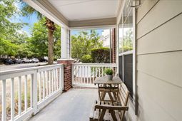 45 Sycamore Avenue photo 4