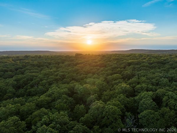 N 160 Road , Okmulgee, OK 74447