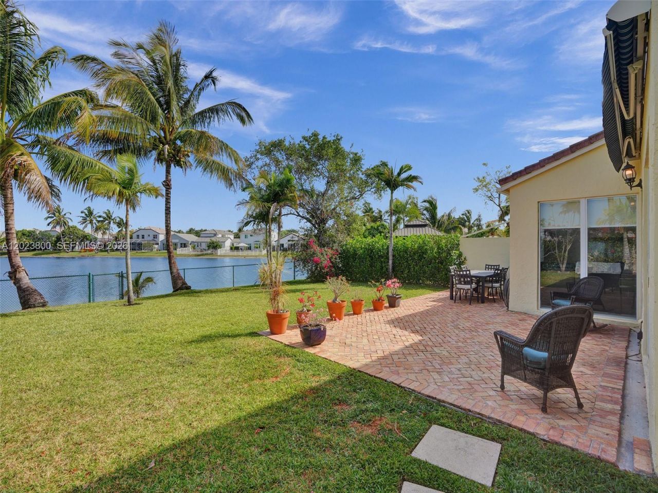 700 NW 158th Ln , Pembroke Pines, FL 33028 Photo