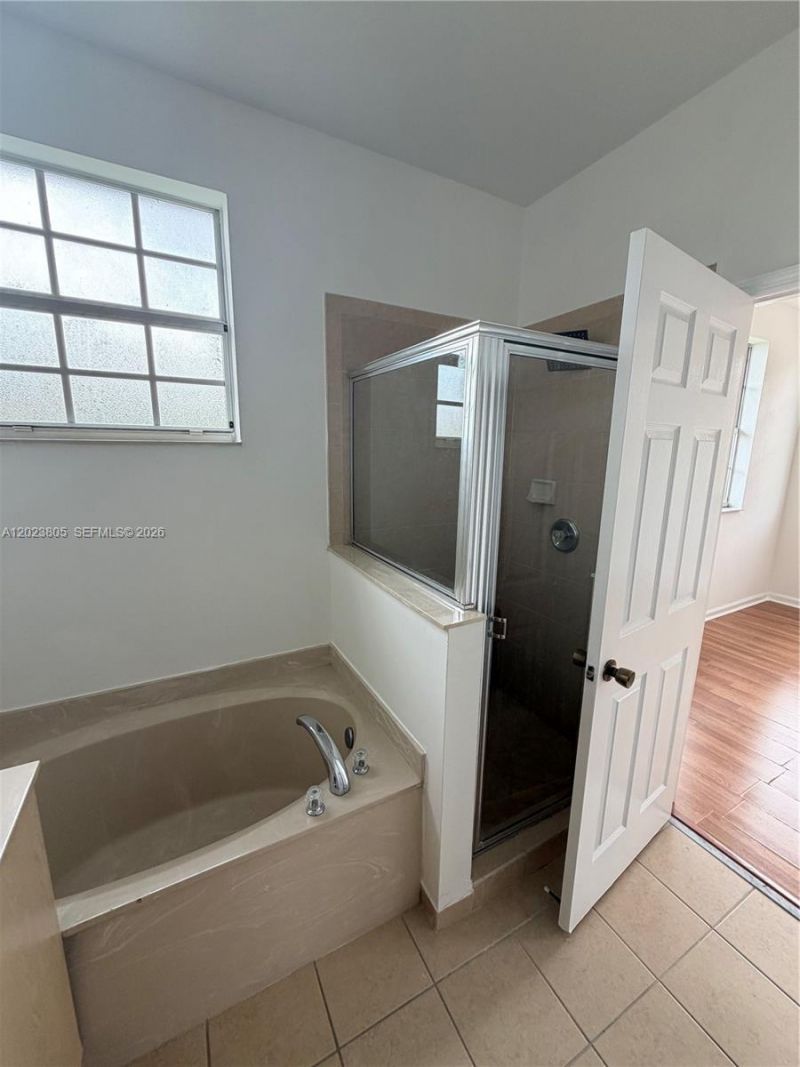 607 NE 21st Ter , Homestead, FL 33033 Photo