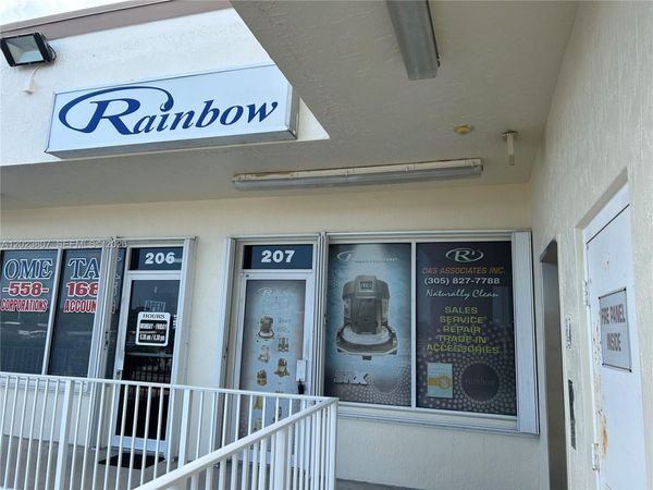 5580 W 16th Ave , Unit 207, Hialeah, FL 33012