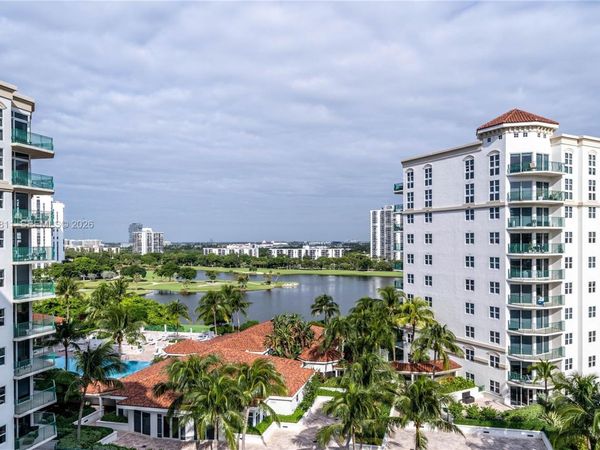 19900 E Country Club Dr , Unit 1120, Aventura, FL 33180