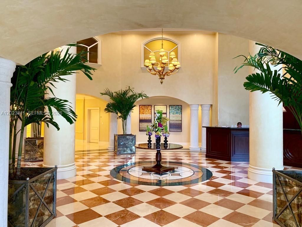 19900 E Country Club Dr, Unit 1120, Aventura, FL 33180 Photo