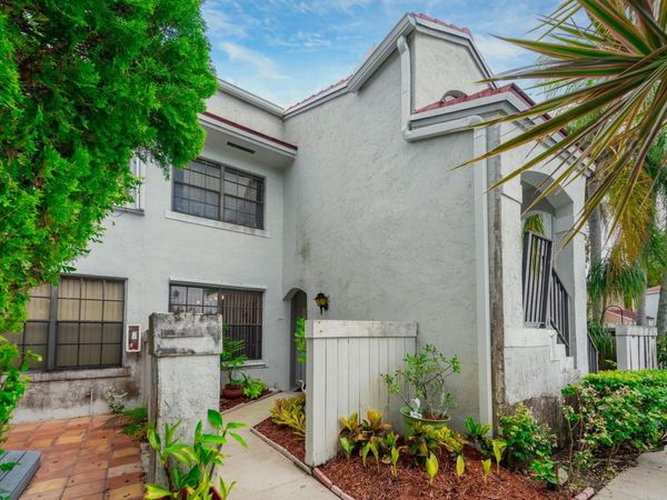 11964 NW 11th Street, Unit 11964, Pembroke Pines, FL 33026