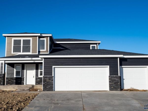 317 N VALLEY DR, Rapid City, SD 57703