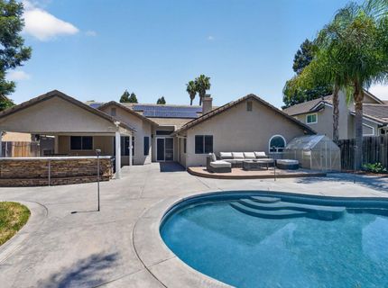 9492 Porto Rosa Dr, Elk Grove, CA 95624 Photo
