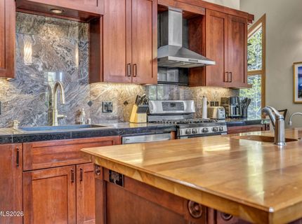 914 Jennifer Street, Incline Village, NV 89451 Photo