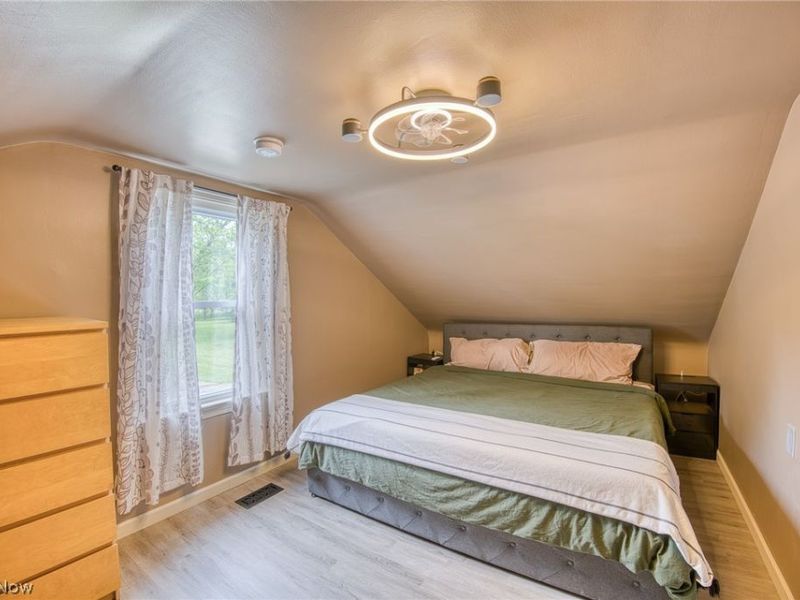 21376 Boston Road , Strongsville, OH 44149 Photo 18