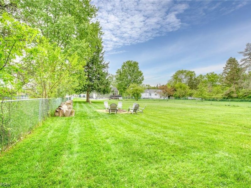 21376 Boston Road , Strongsville, OH 44149 Photo 25