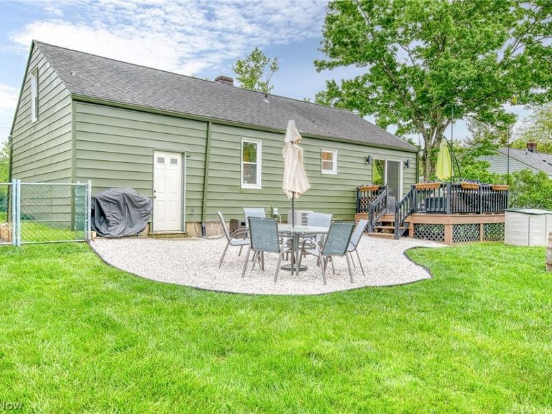 21376 Boston Road , Strongsville, OH 44149 Photo 30