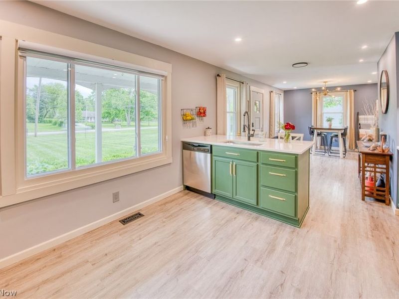 21376 Boston Road , Strongsville, OH 44149 Photo 6