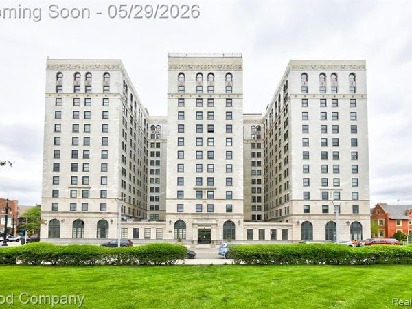 15 E Kirby Street, Detroit, MI 48202