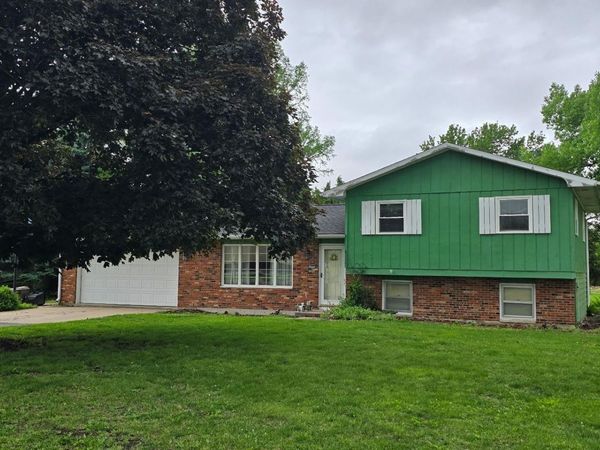 1995 Knight Street, Nauvoo, IL 62354