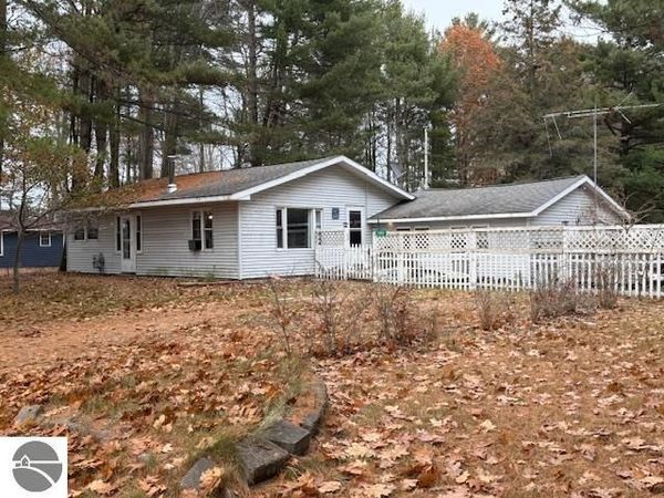 1008 Clifford Street, East Tawas, MI 48730