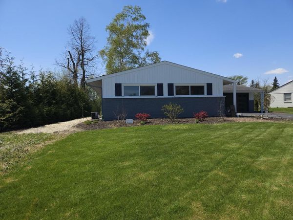 9131 N Pelham PARKWAY, Bayside, WI 53217