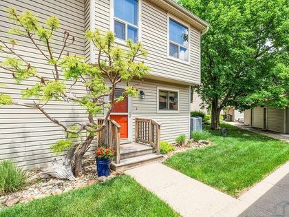2904 S Cedar St. Sioux City, IA 51106