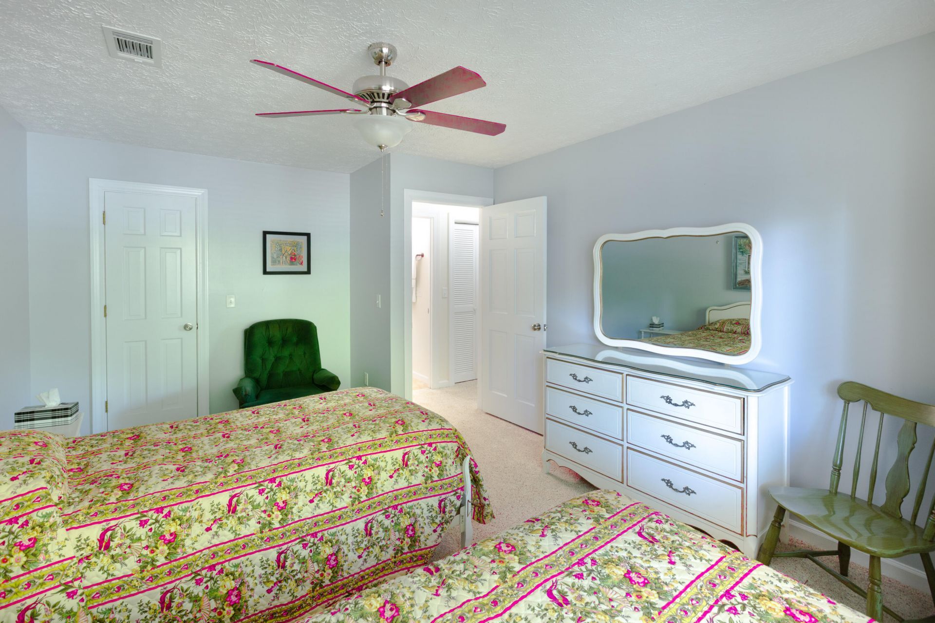 1717 Greystone Photo 25