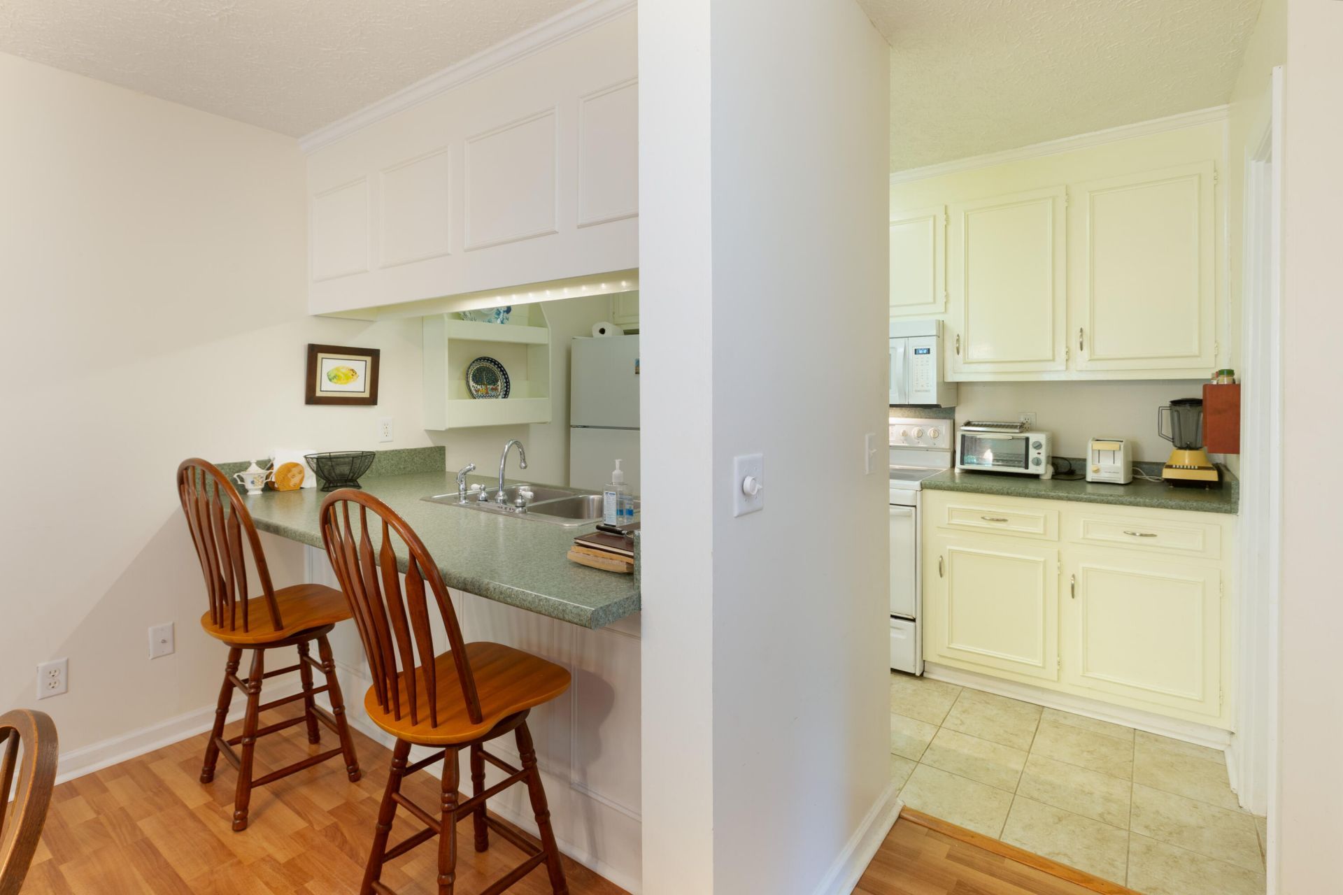 1717 Greystone Photo 9